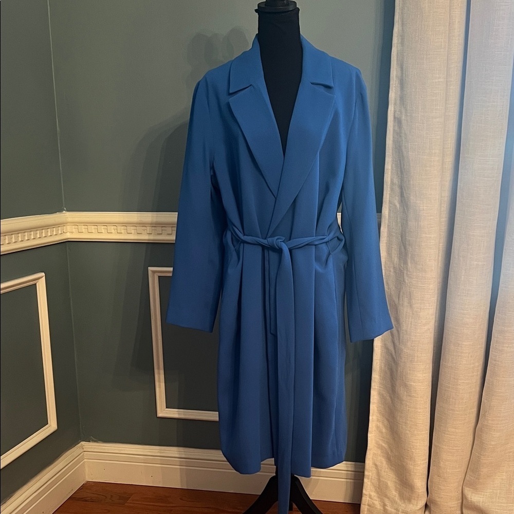 Vince Camuto Blue Belted Blazer